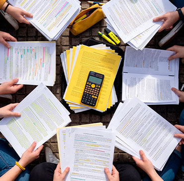 Estudiante preparando Selectividad